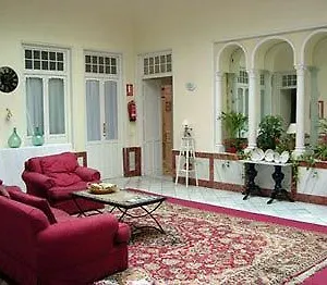 Pensión Hostal-casa Sol Y Luna