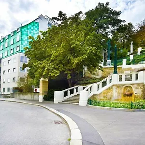 Y Palais Strudlhof **** Viena